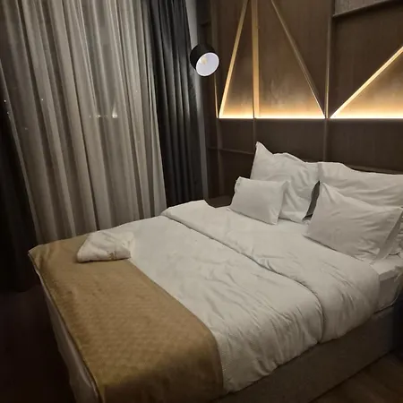 شقة Lux زلاتيبور